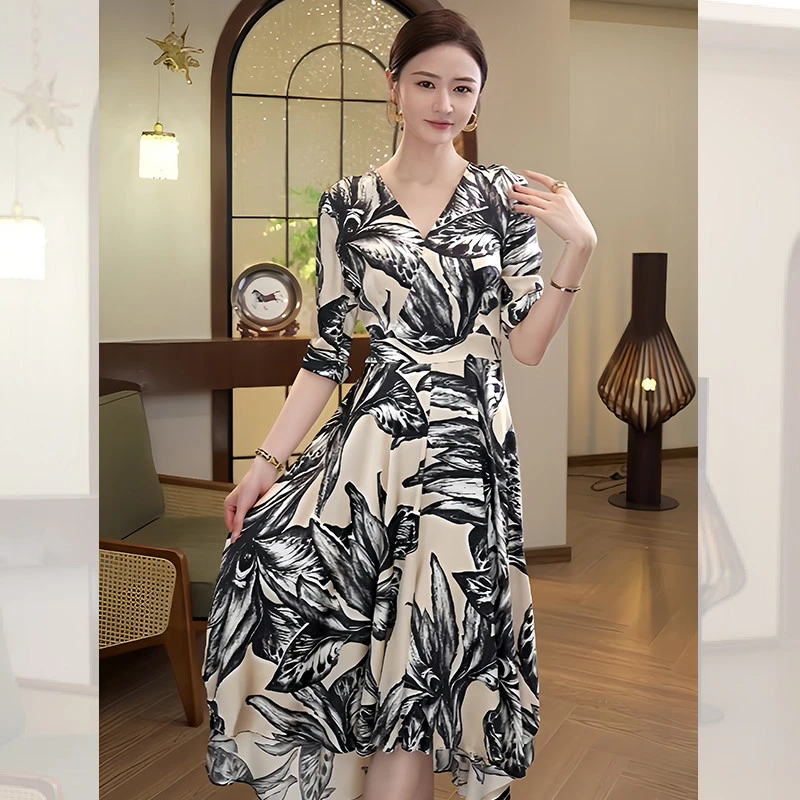 夏装女装新款小众不撞款法式领轻奢高级感水墨印花连衣裙子