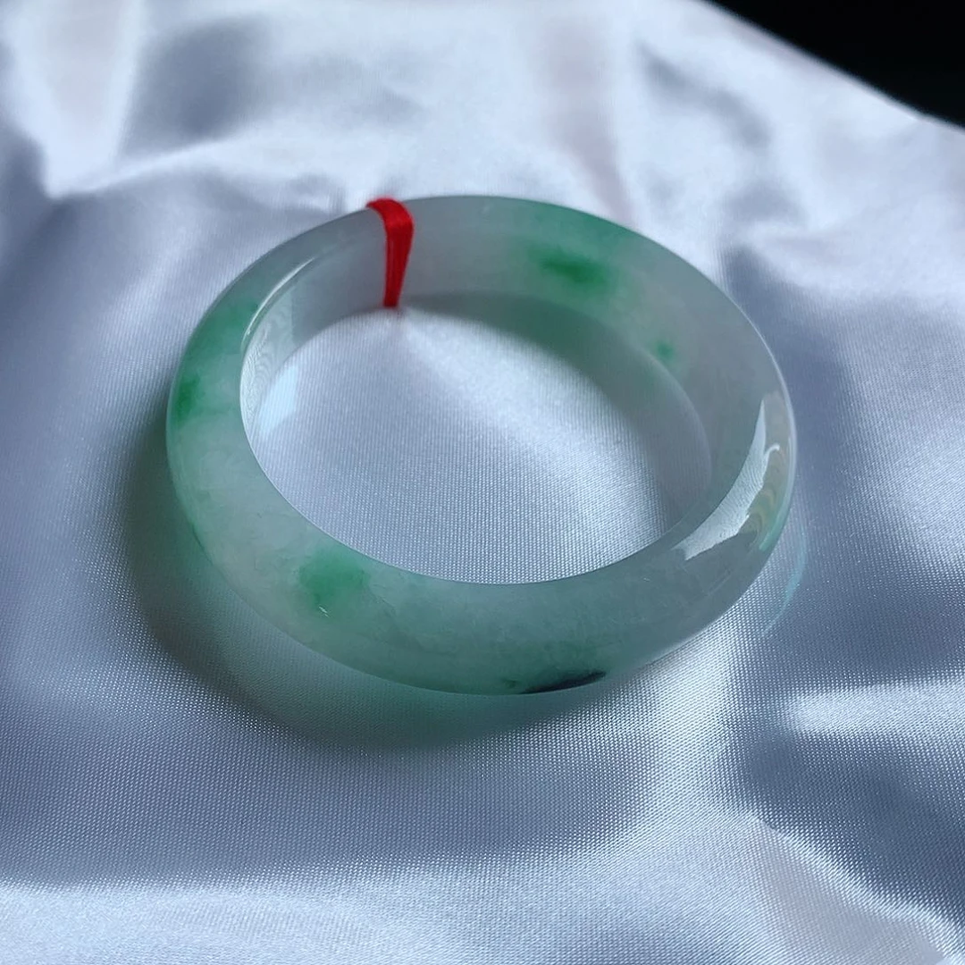 【闪购商品】未镶嵌手镯翡翠54