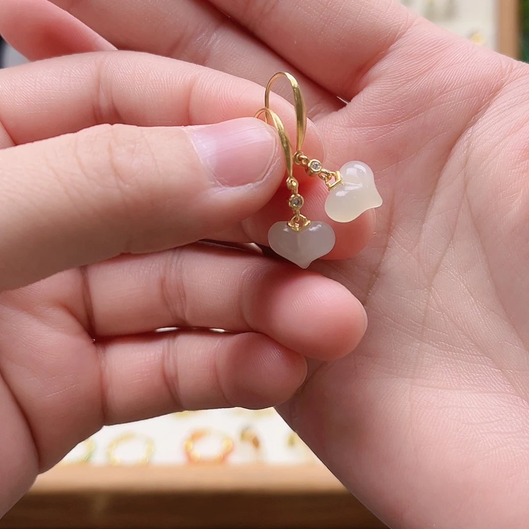 7***2和田玉银S925镶嵌耳饰