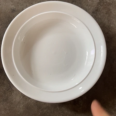 陶瓷8寸大球泥深盘两个