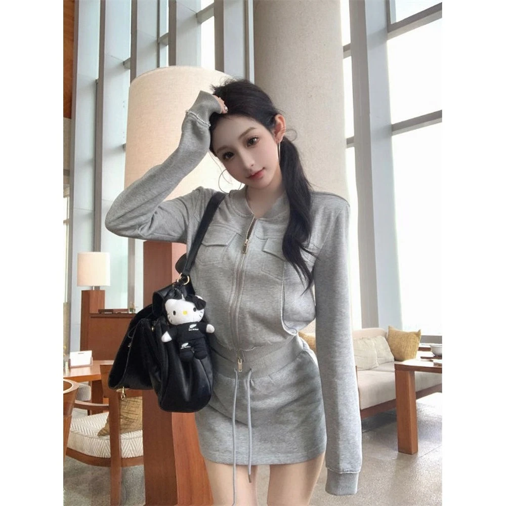 早秋纯欲辣妹正肩长袖短款开衫上衣女设计感高腰包臀半身裙两件套