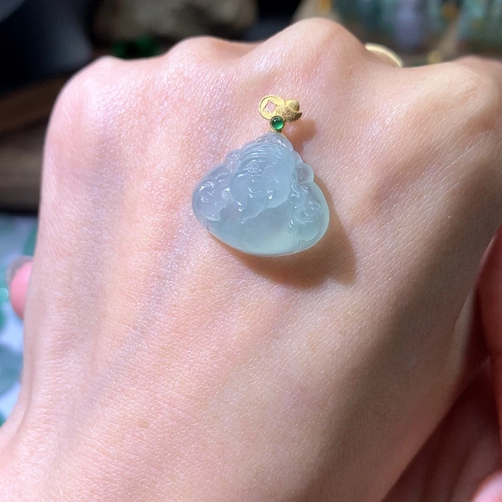 翡翠颈饰18K金镶嵌财爷爷