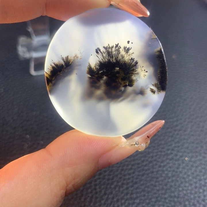 爷***们玛瑙/玉髓未镶嵌颈饰