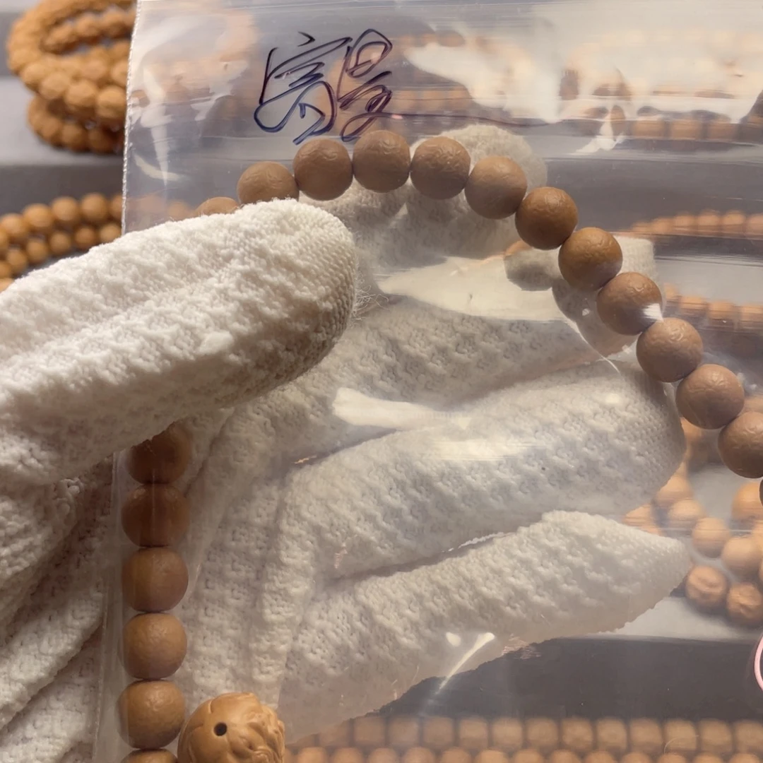 富****核桃波澜不惊10+微微瑕38.8