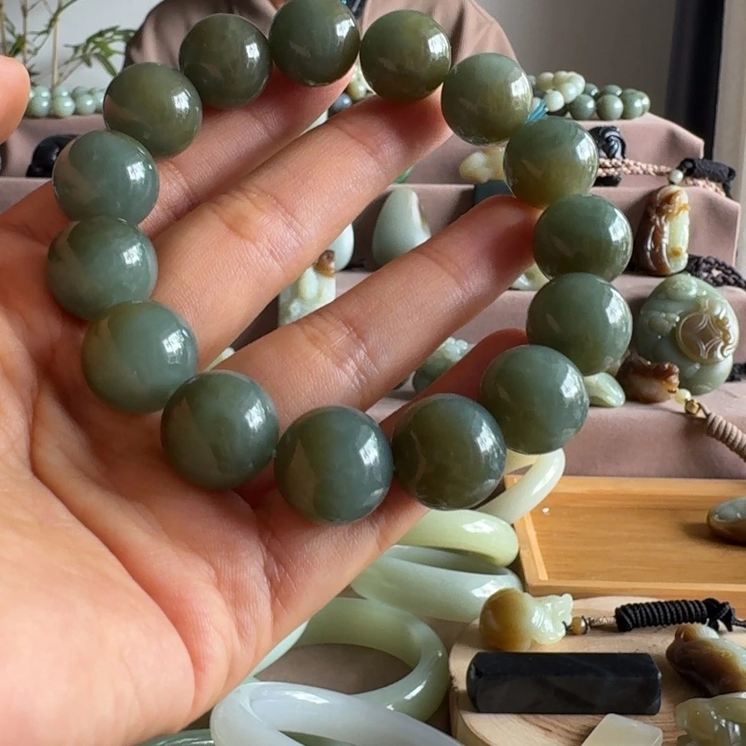 手链未镶嵌和田玉（糖玉）