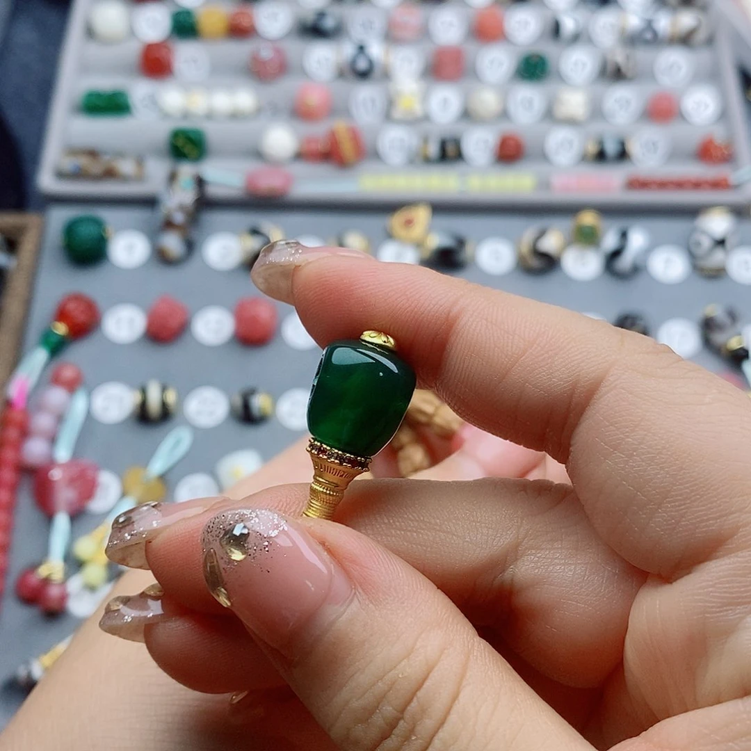 玛瑙/玉髓饰品未镶嵌○*