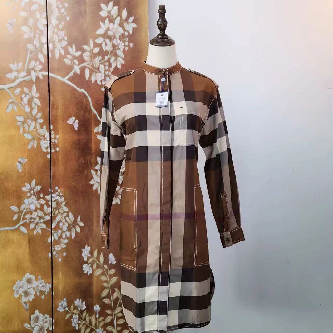 99新 BURBERRY/博柏利 海囤J/巴宝莉上衣/uk6/yy07204