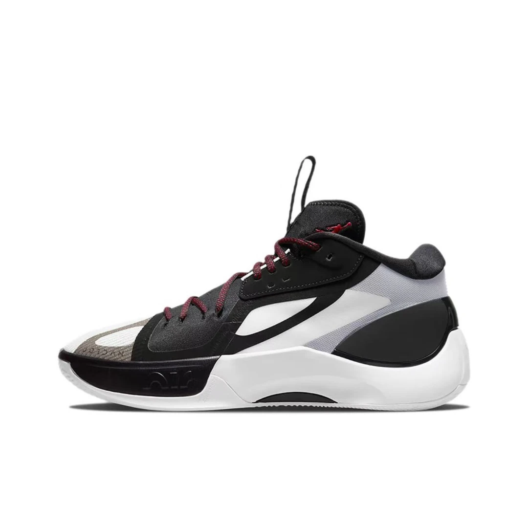 NIKE耐克 JORDAN ZOOM男子东契奇实战训练篮球鞋DH0248-001