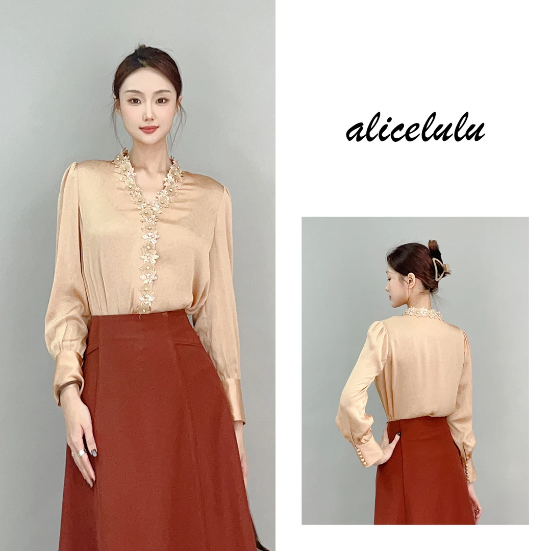 2 ALICE “温柔之花”衬衫 肌理缎面 立体花边 S2141900Q