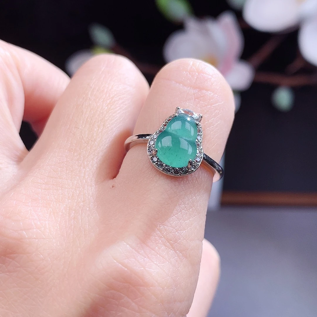 翡翠手镯（圆镯）未镶嵌