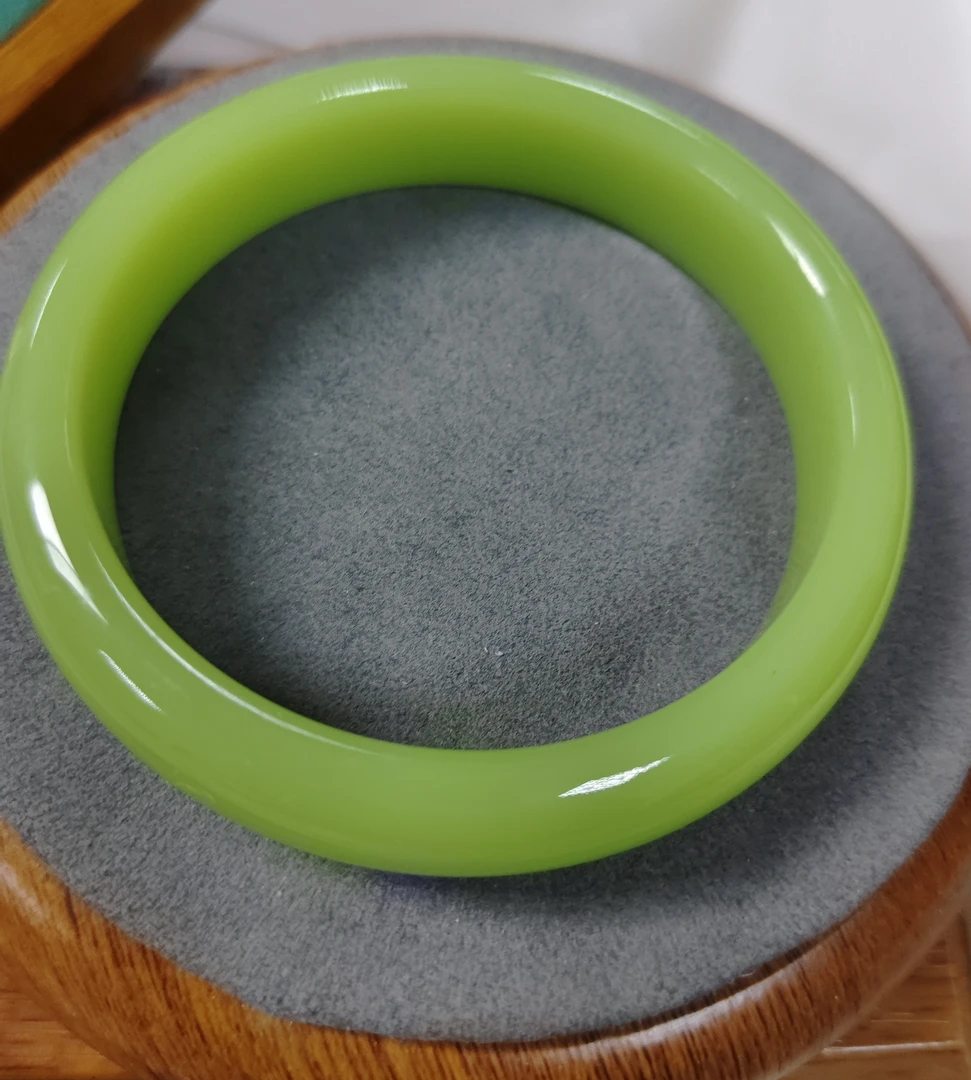 A244号青黄色正圈手镯