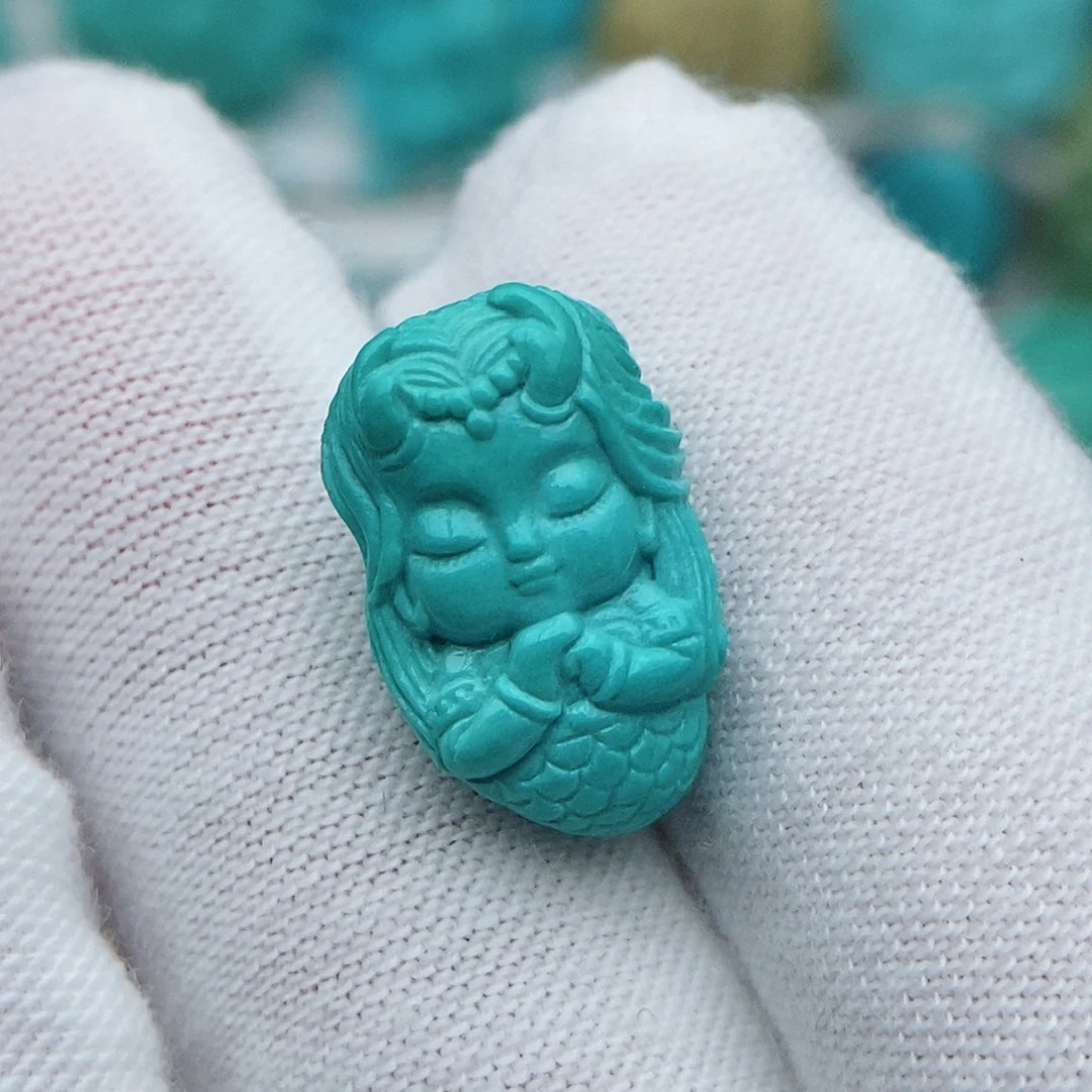 绿松石未镶嵌颈饰