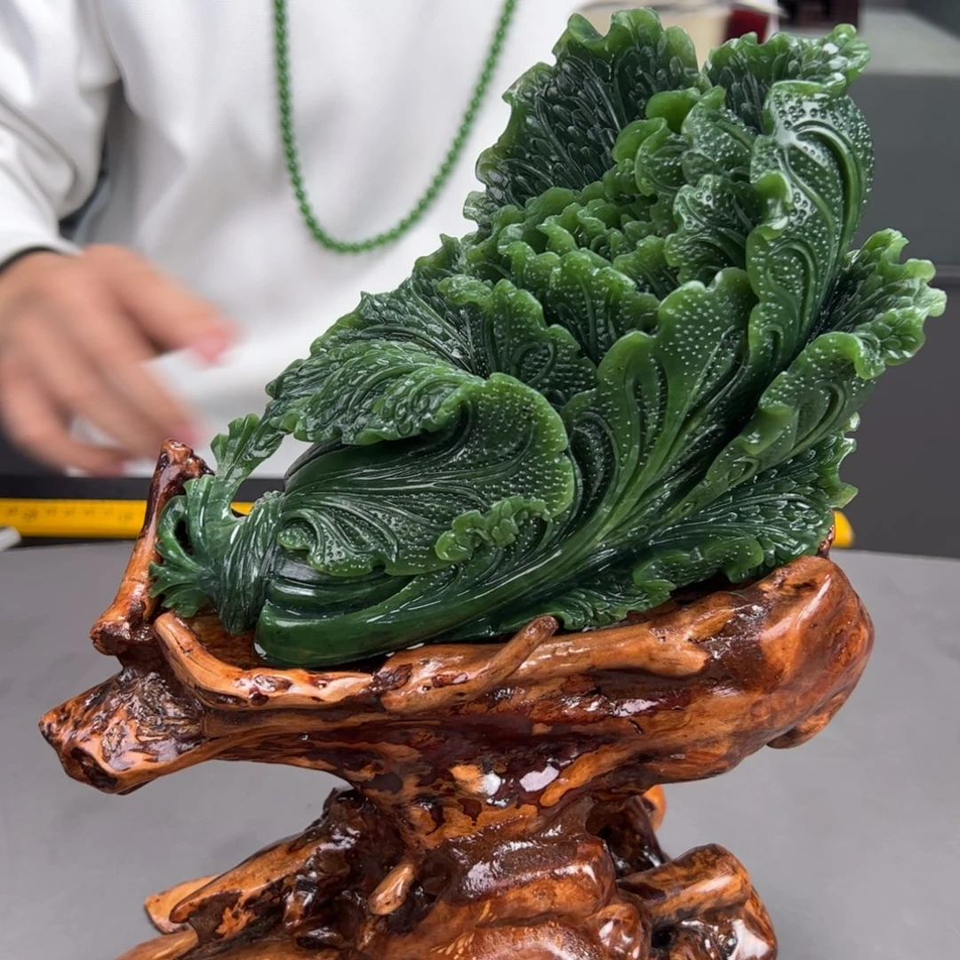 栖***隐和田玉未镶嵌摆件