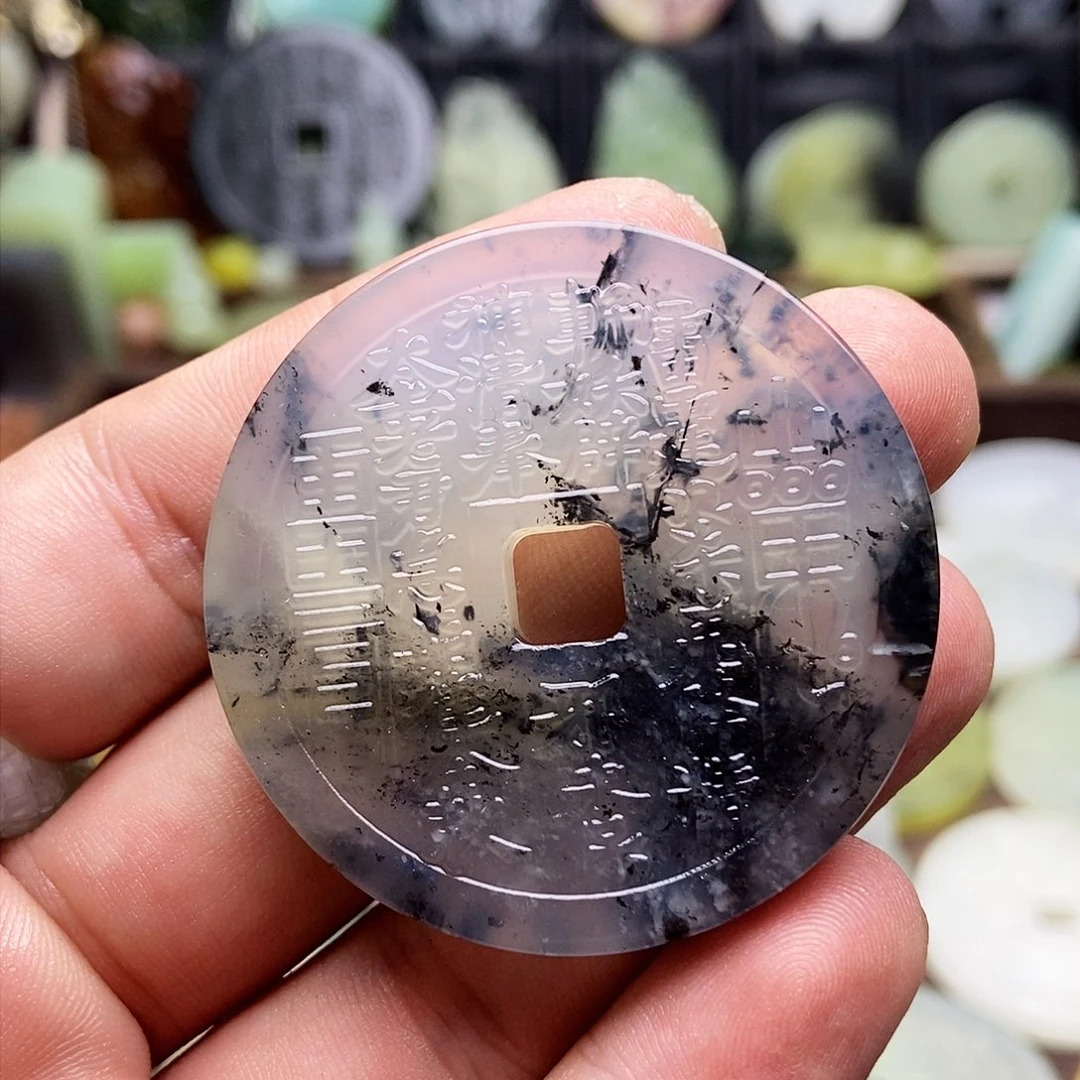 蛇纹石玉挂件未镶嵌A****?