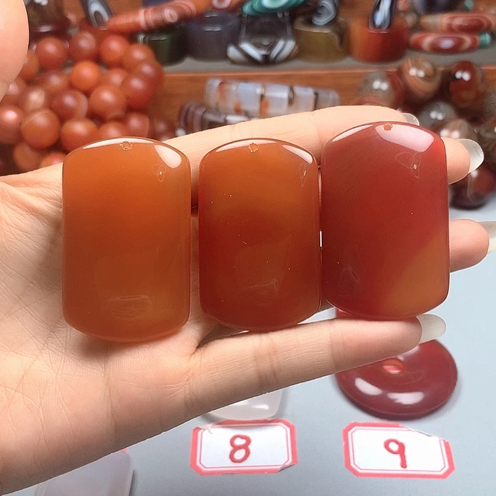 玛瑙/玉髓吊坠(不含链)未镶嵌一****?