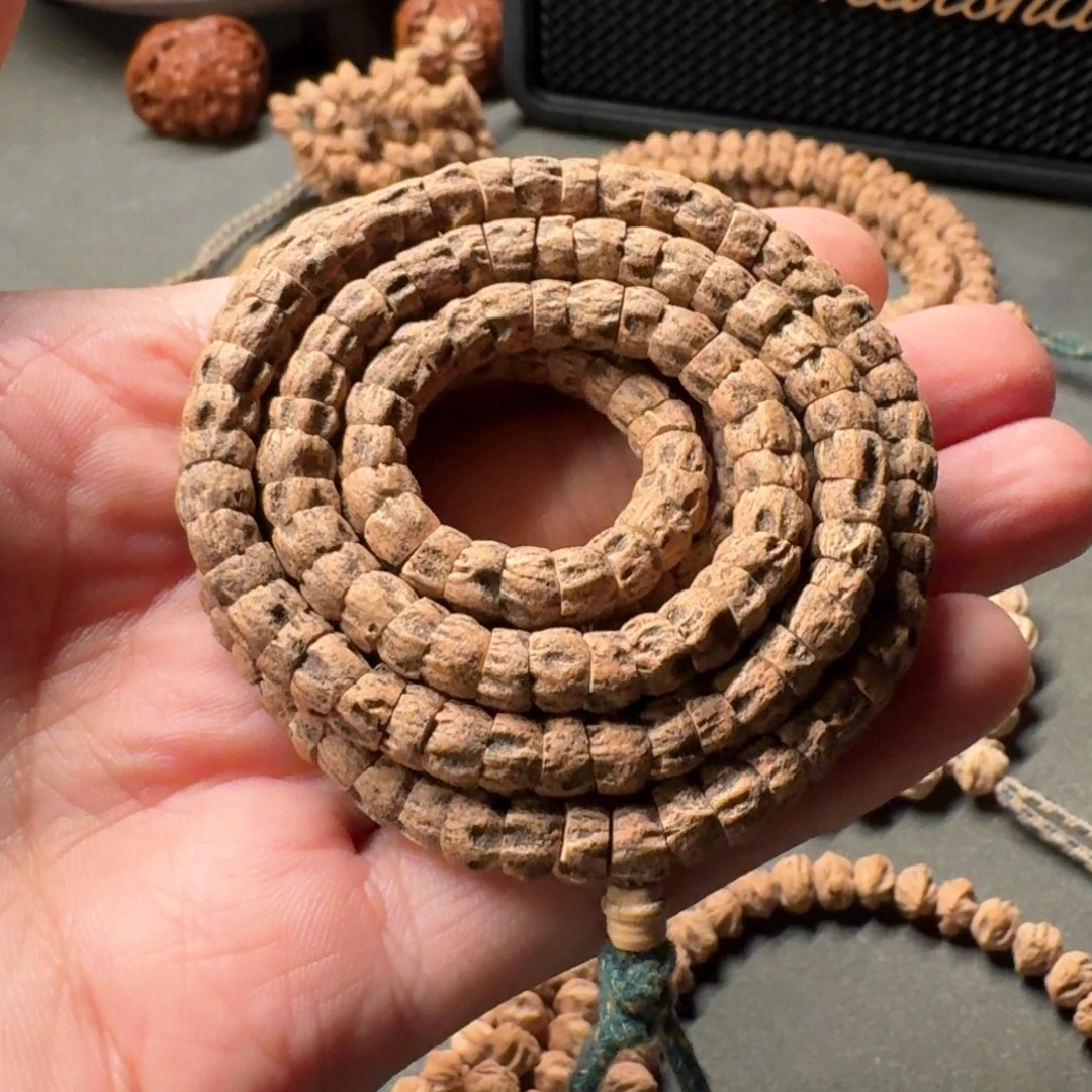 柏香籽/百香籽手串阿****炮