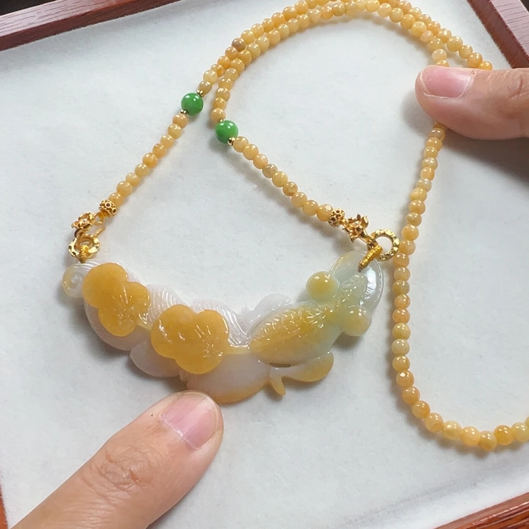 翡翠未镶嵌毛衣链锦鲤