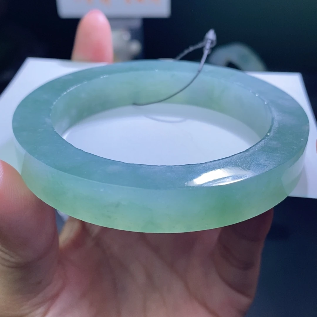 未镶嵌翡翠定制翡翠