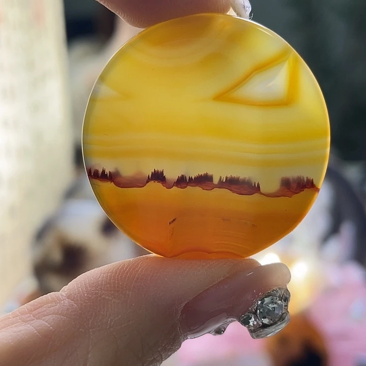 玛瑙/玉髓未镶嵌珠宝奇石