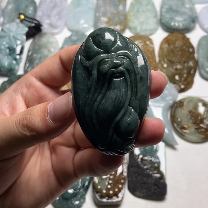 翡翠未镶嵌颈饰寿星46