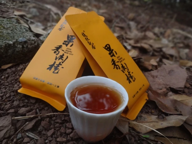 馥桂飘香品品鉴茶【果香肉桂】【大红袍】【正岩肉桂】【水仙】