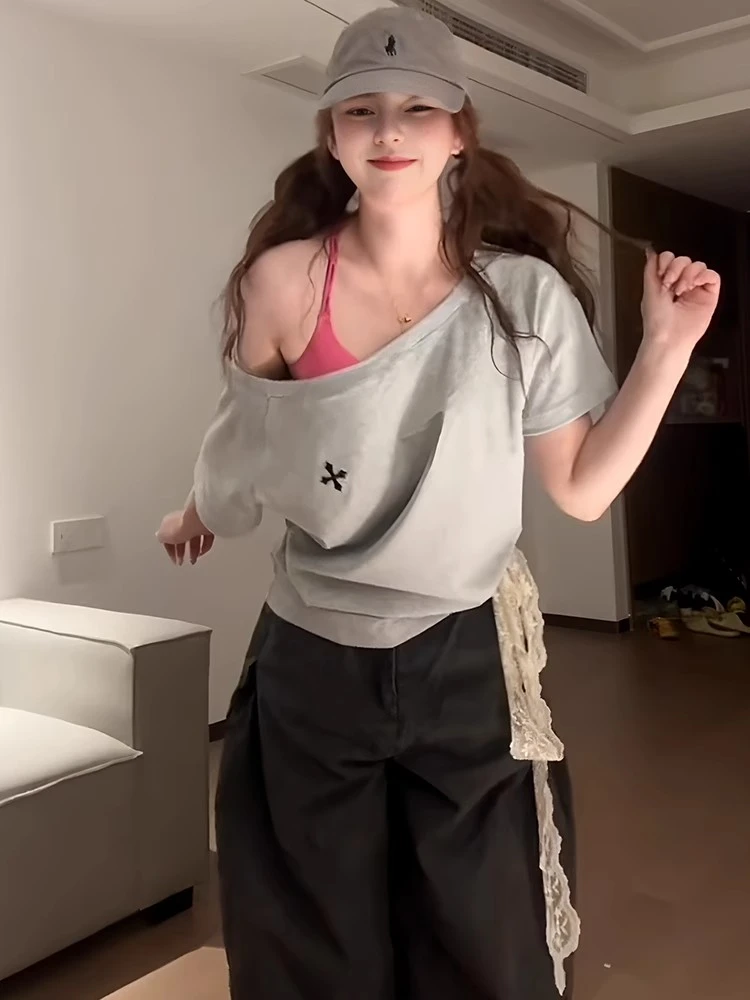 慵懒风斜肩短袖女t恤夏季十字印花宽松休闲灰色体恤辣妹露肩上衣