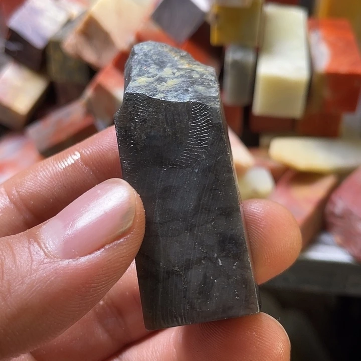 寿山石小*寿山石的制作