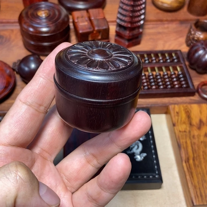 檀香紫檀（小叶紫檀）卢可明作品罐