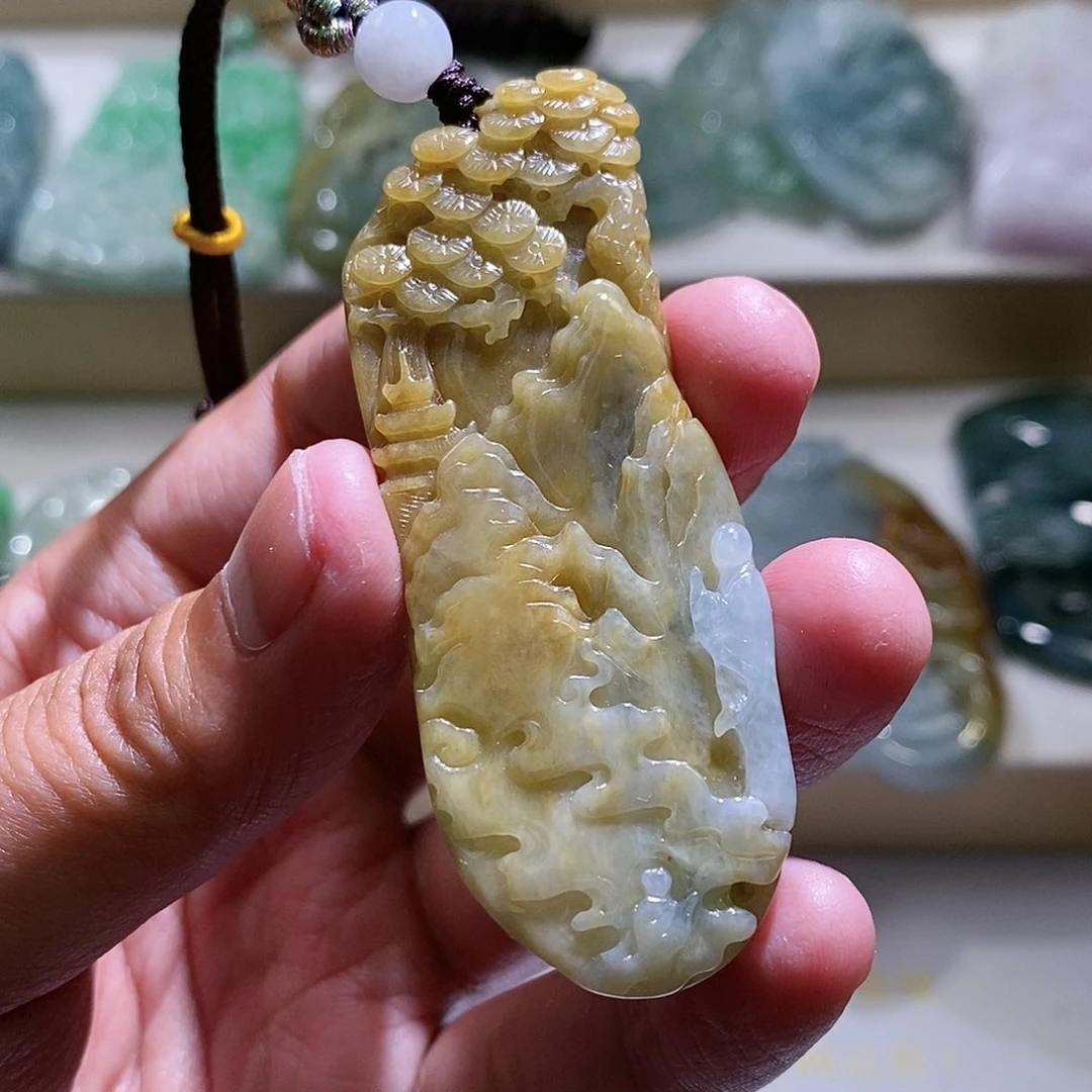 【闪购商品】翡翠颈饰未镶嵌山水悟道