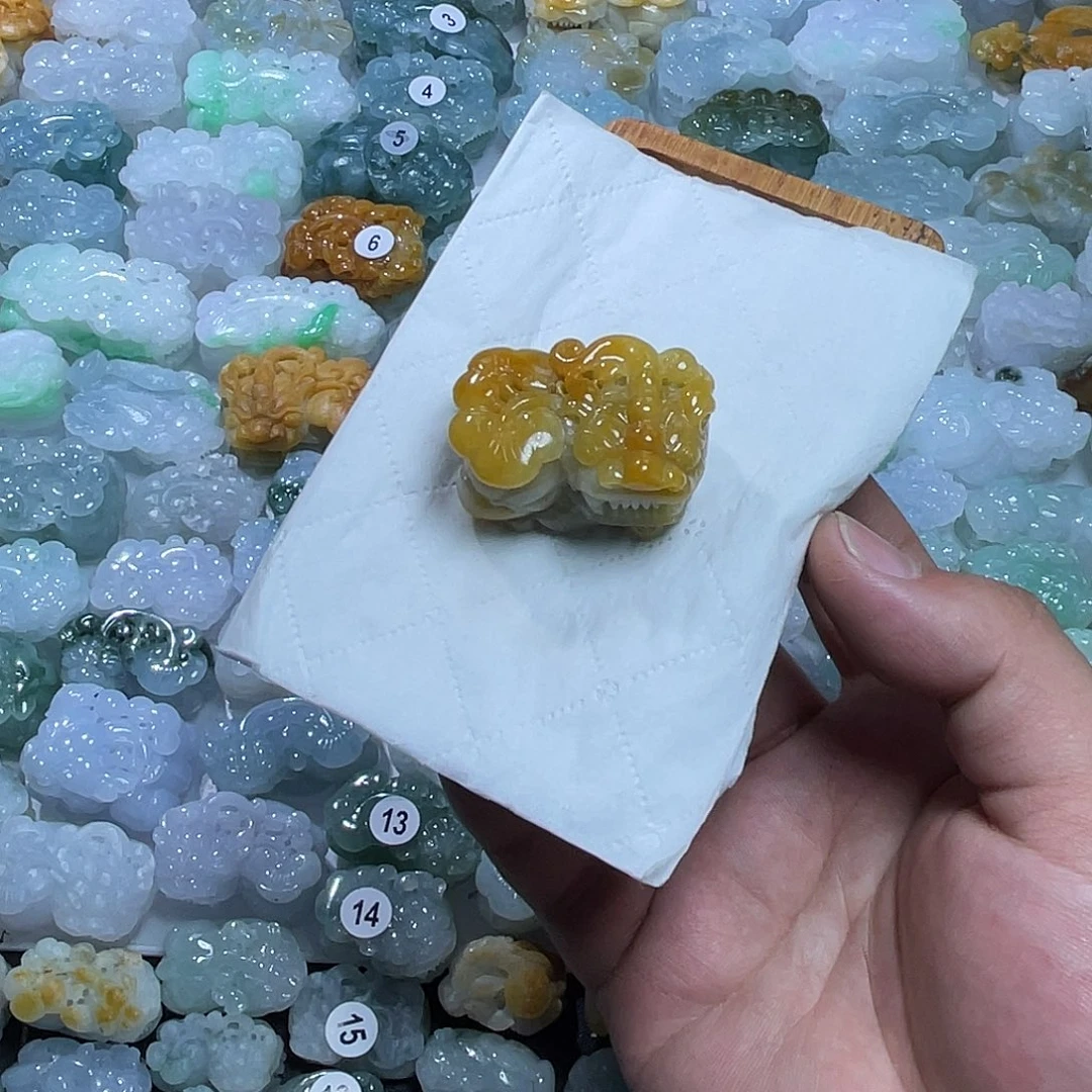 定制翡翠未镶嵌天然