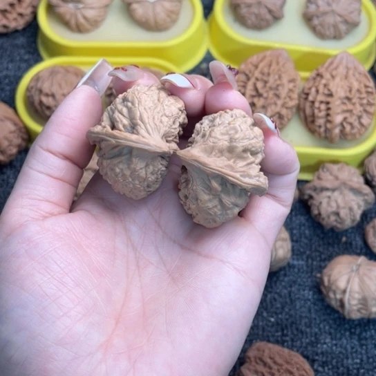 吊坠文玩核桃座山雕40