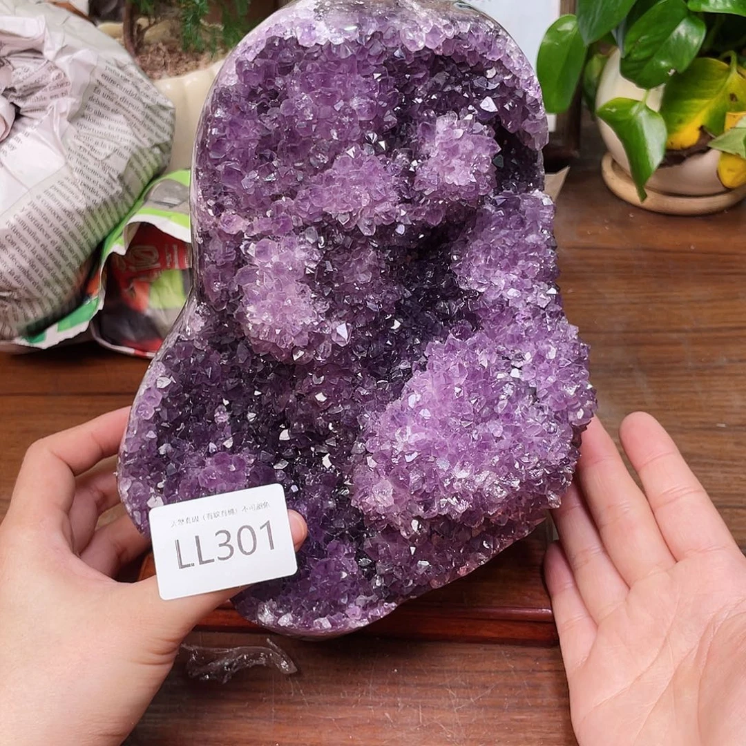 大型摆件（非配饰）未镶嵌水晶