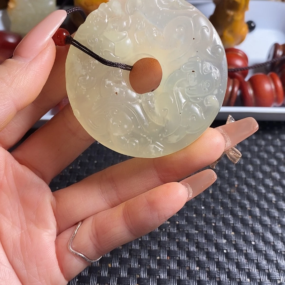 岫玉未镶嵌珠宝奇石