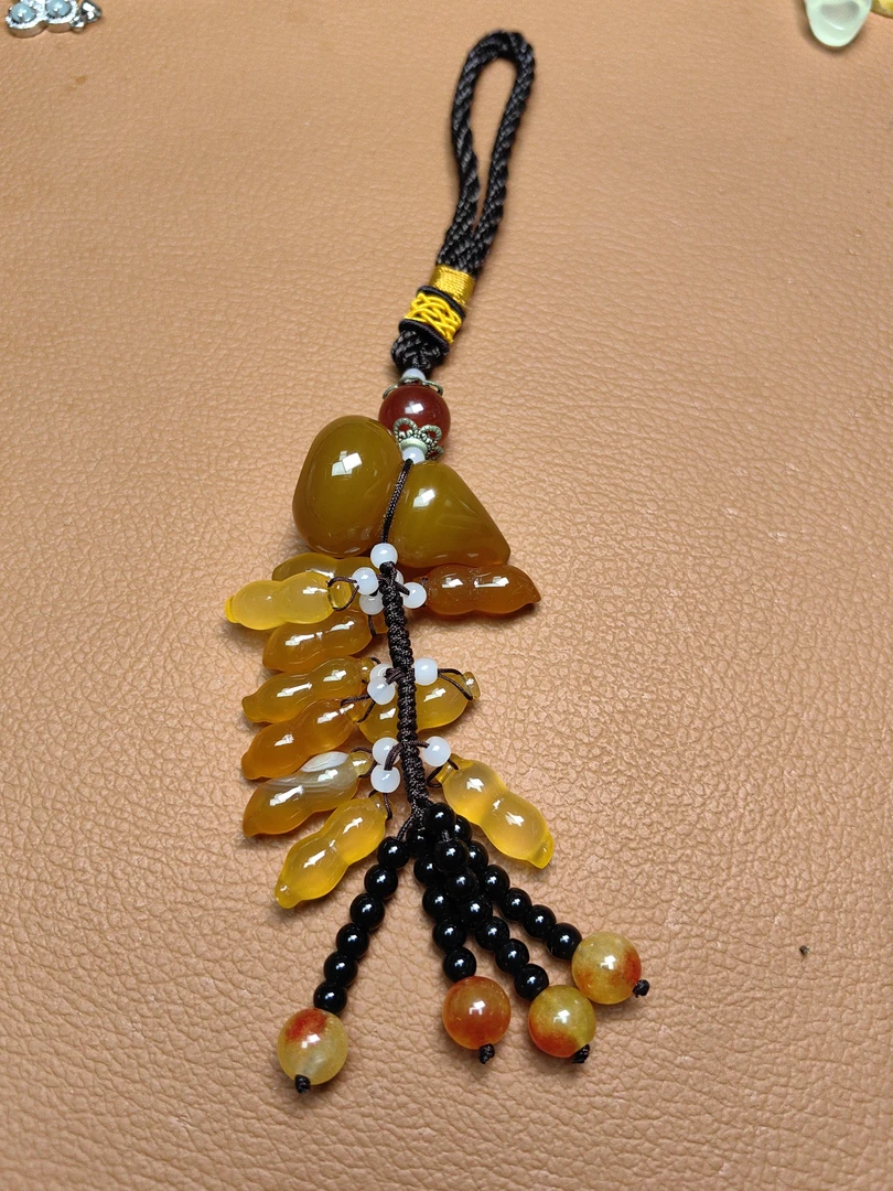 天然红油玛瑙车挂吊坠