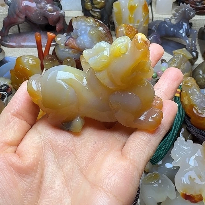 尊***上玛瑙/玉髓未镶嵌饰品