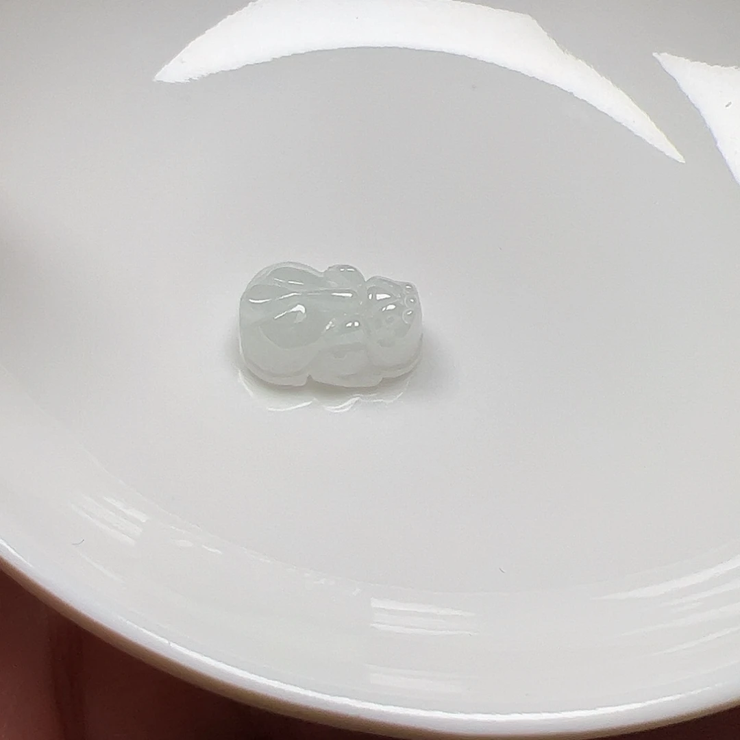 夏***热翡翠散珠货主老卡