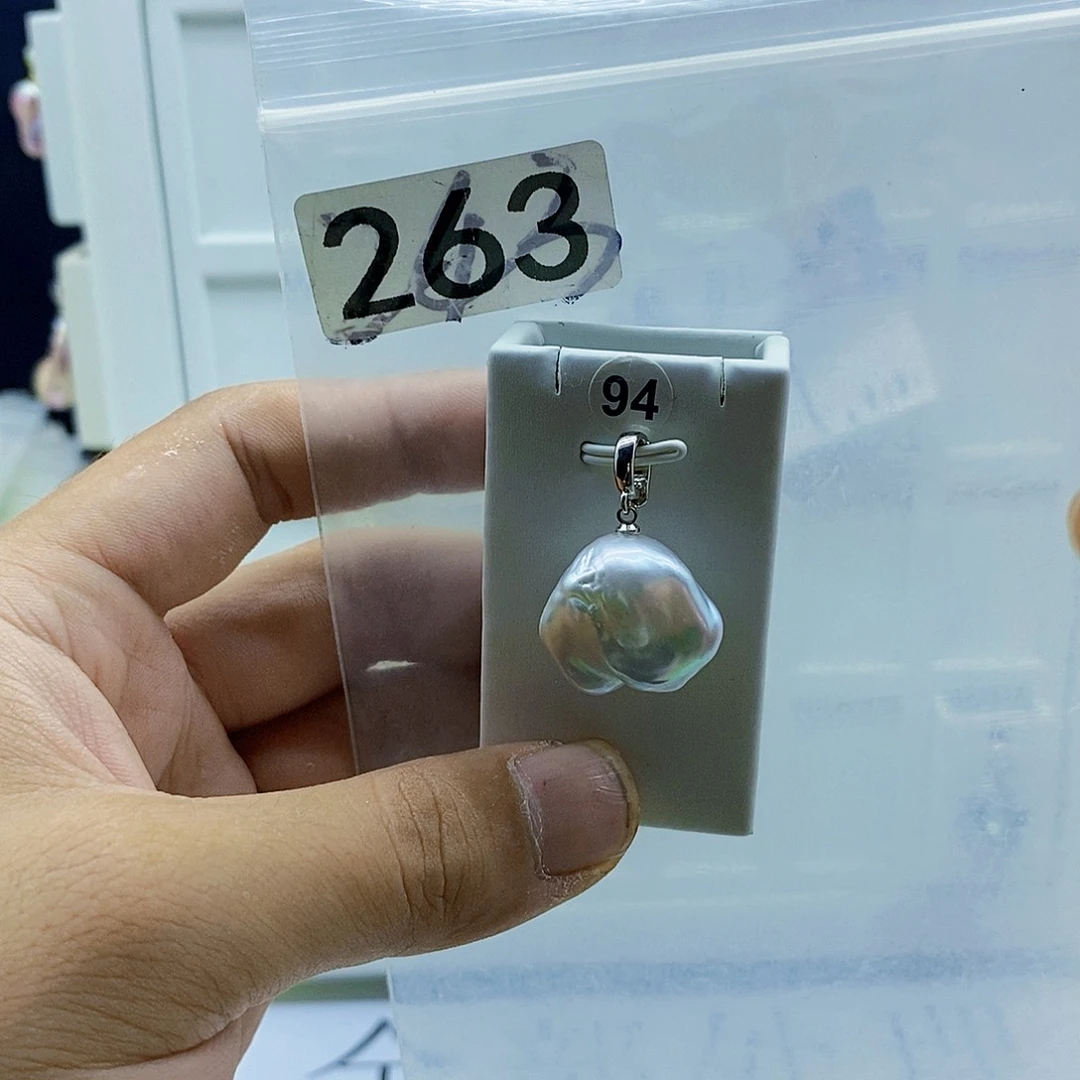 颈饰合金淡水珍珠