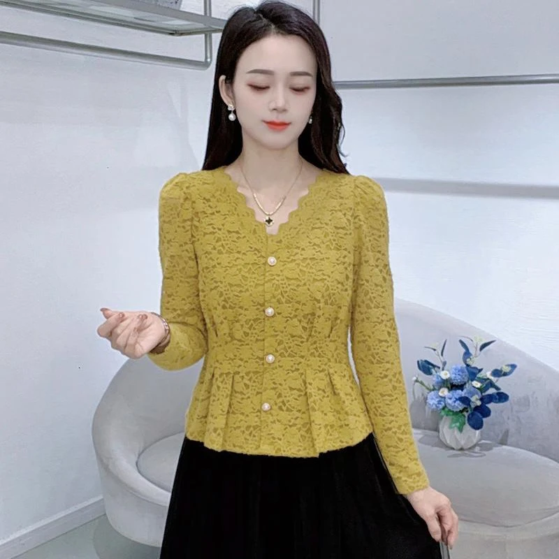 法式气质蕾丝打底衫2025秋季新款时尚洋气修身显瘦减龄长袖小衫潮
