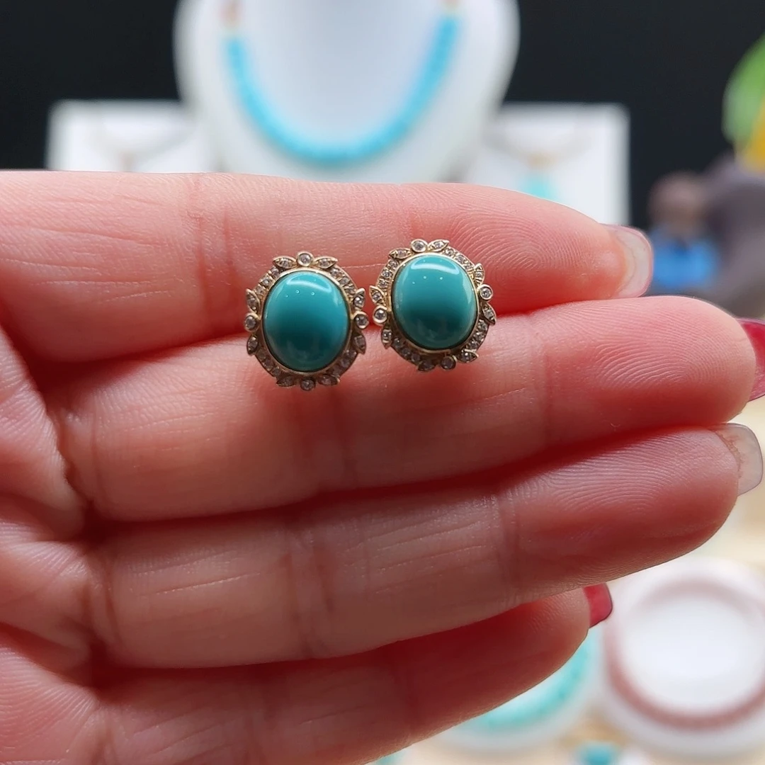 绿松石配饰18K金镶嵌