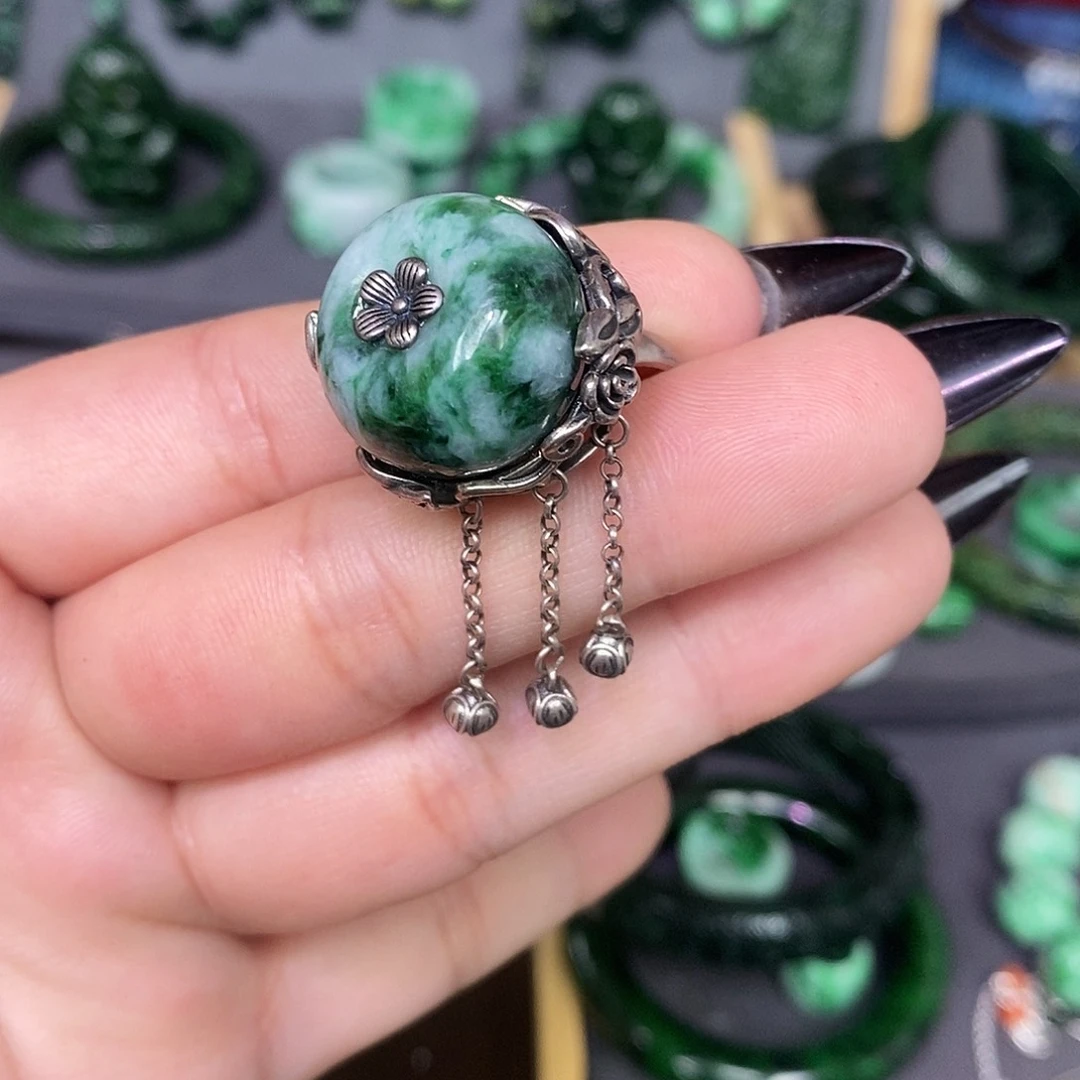 银S925镶嵌戒指翡翠漂亮美眉