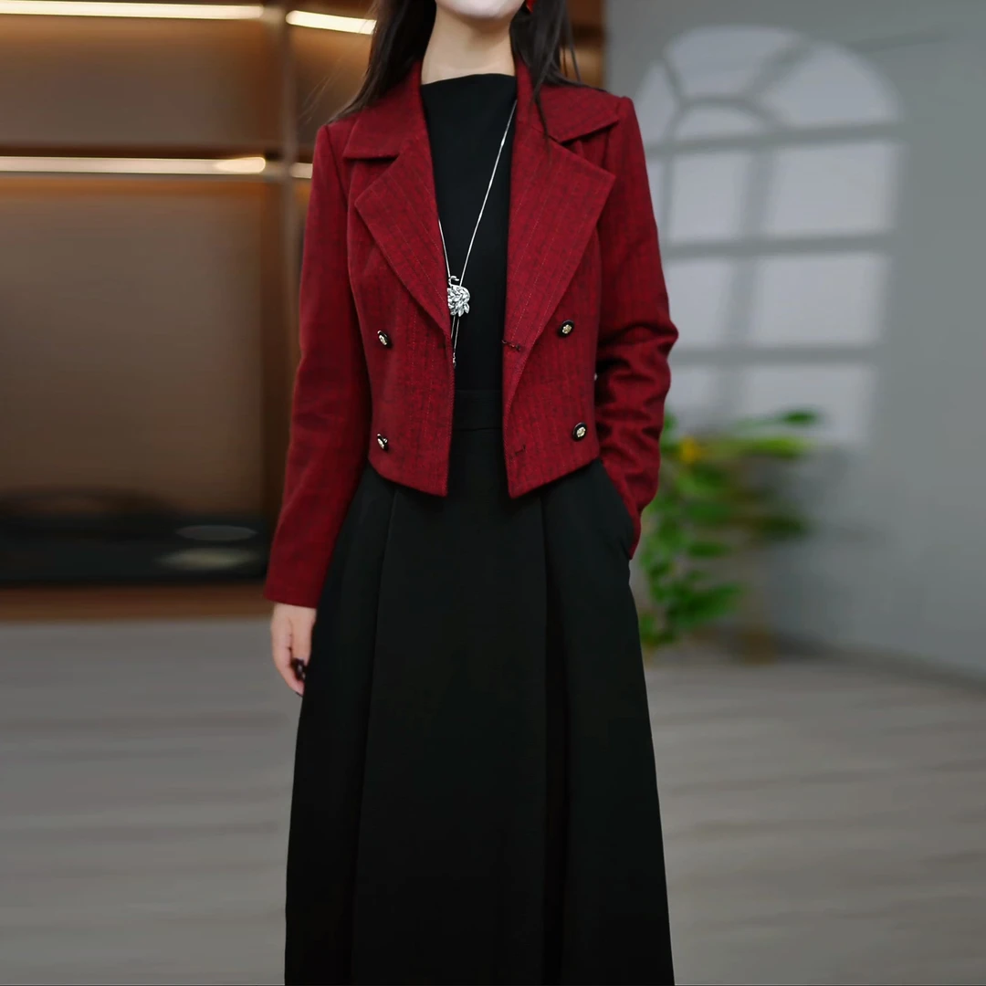 【上衣外套+连衣裙】两件套2025新款气质时尚收腰显瘦女装套装裙