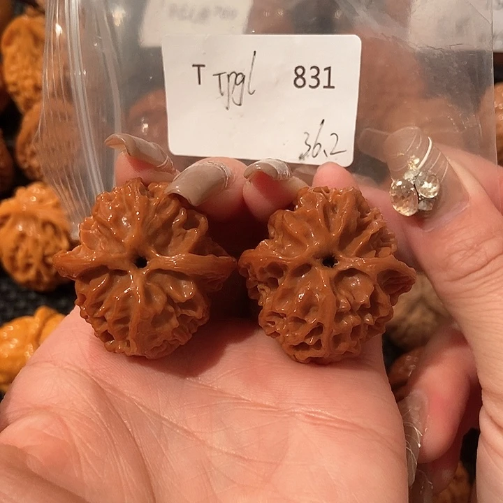 文玩核桃吊坠邓*苹果36