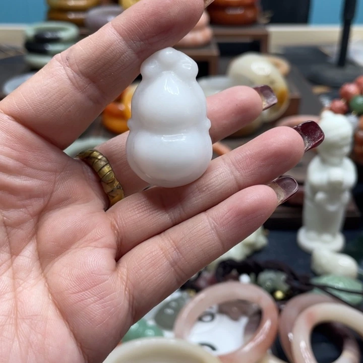 石英质玉手镯合金