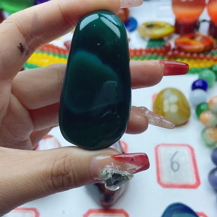 玛瑙/玉髓珠宝奇石未镶嵌万**忧