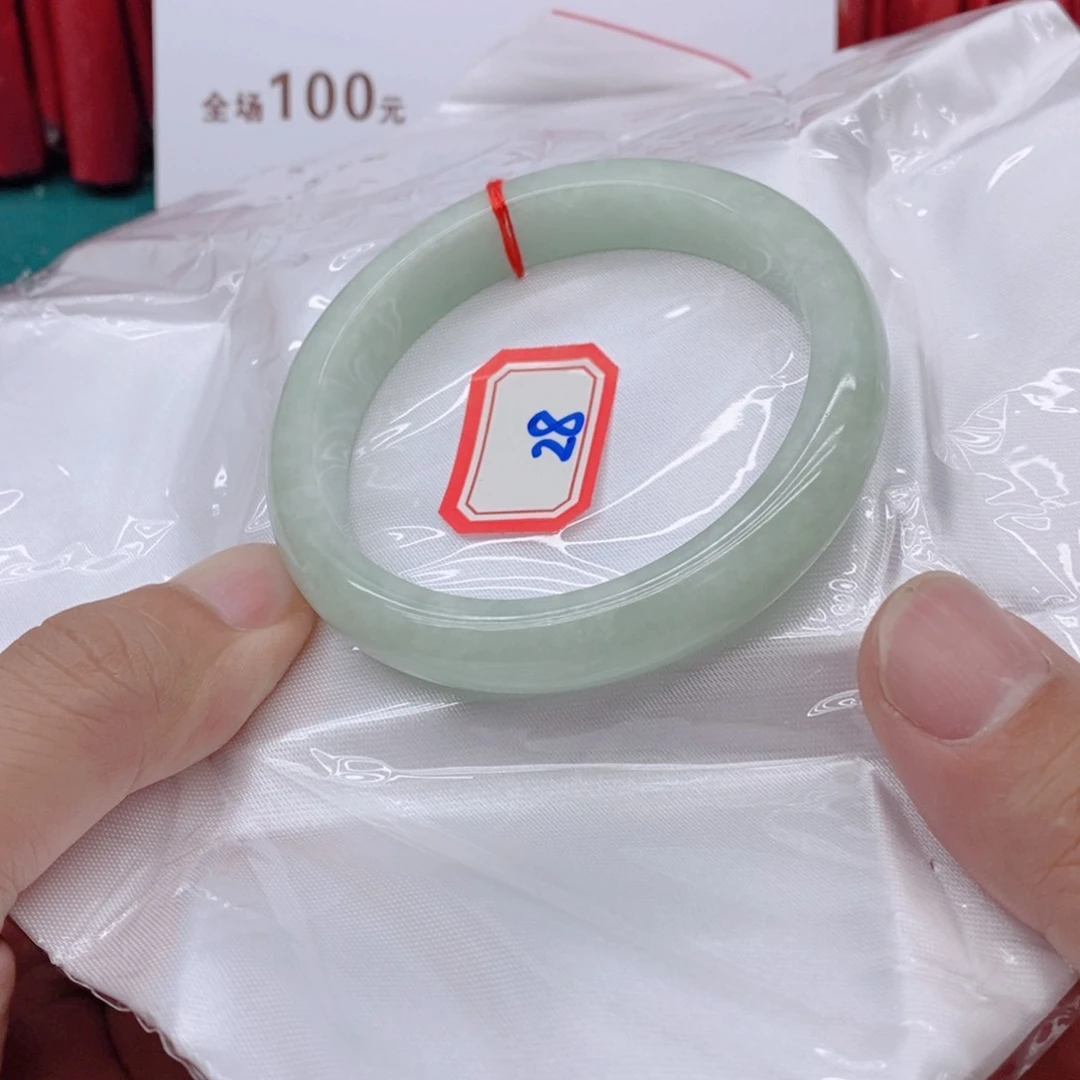 翡翠手镯未镶嵌?****中28888888/60