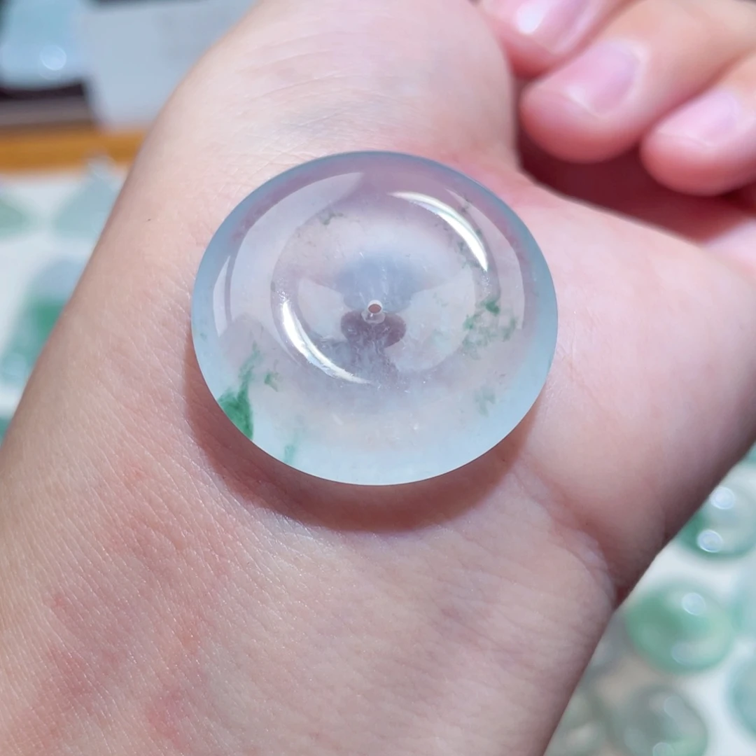 颈饰未镶嵌翡翠扣子