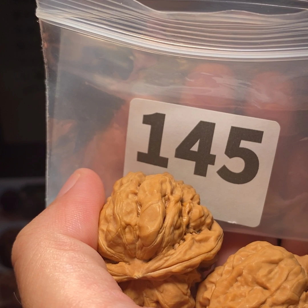 文玩核桃把件是*欢文玩核桃把件