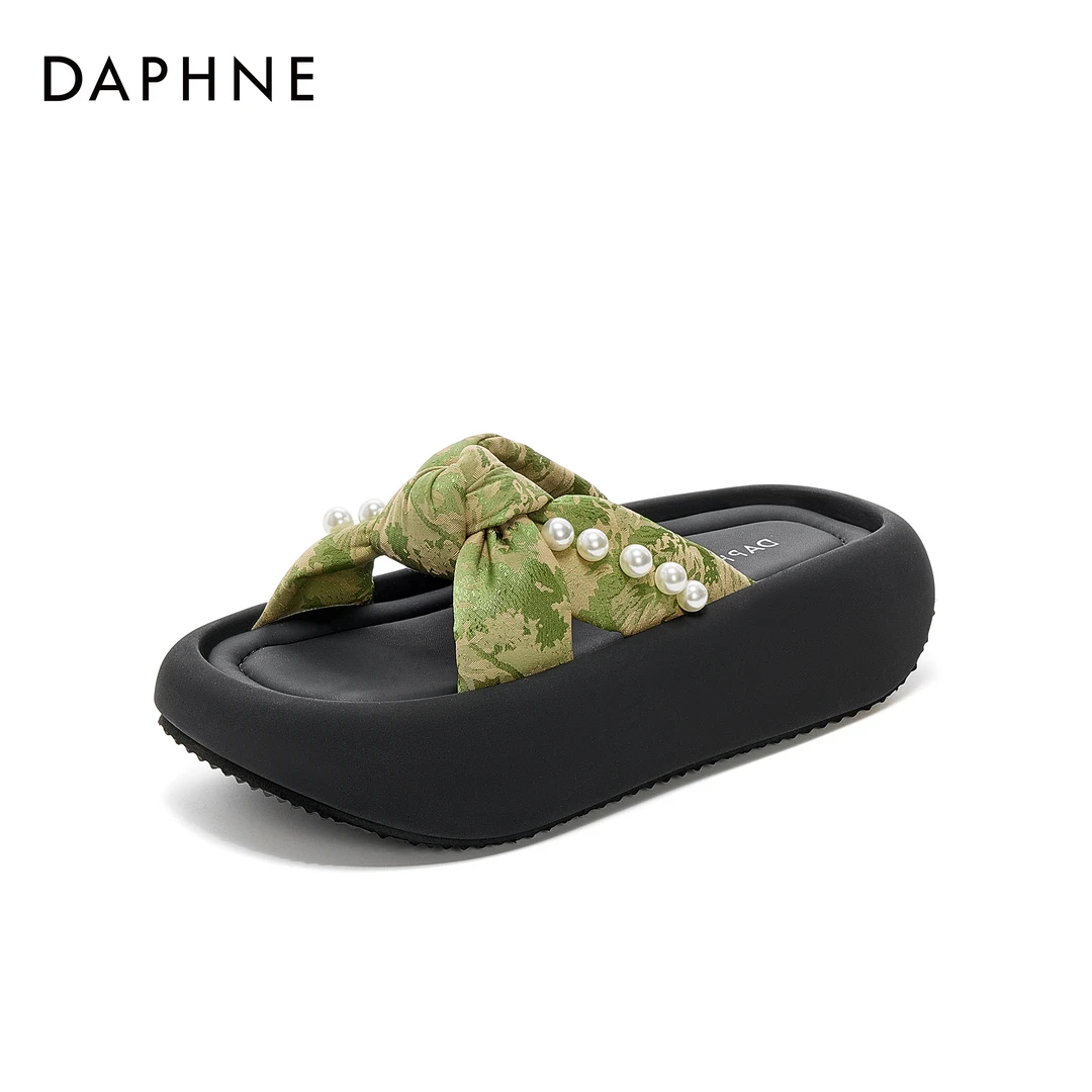 达芙妮珍珠一字拖2025年夏季新款时尚小众百搭外穿厚底露趾凉拖鞋