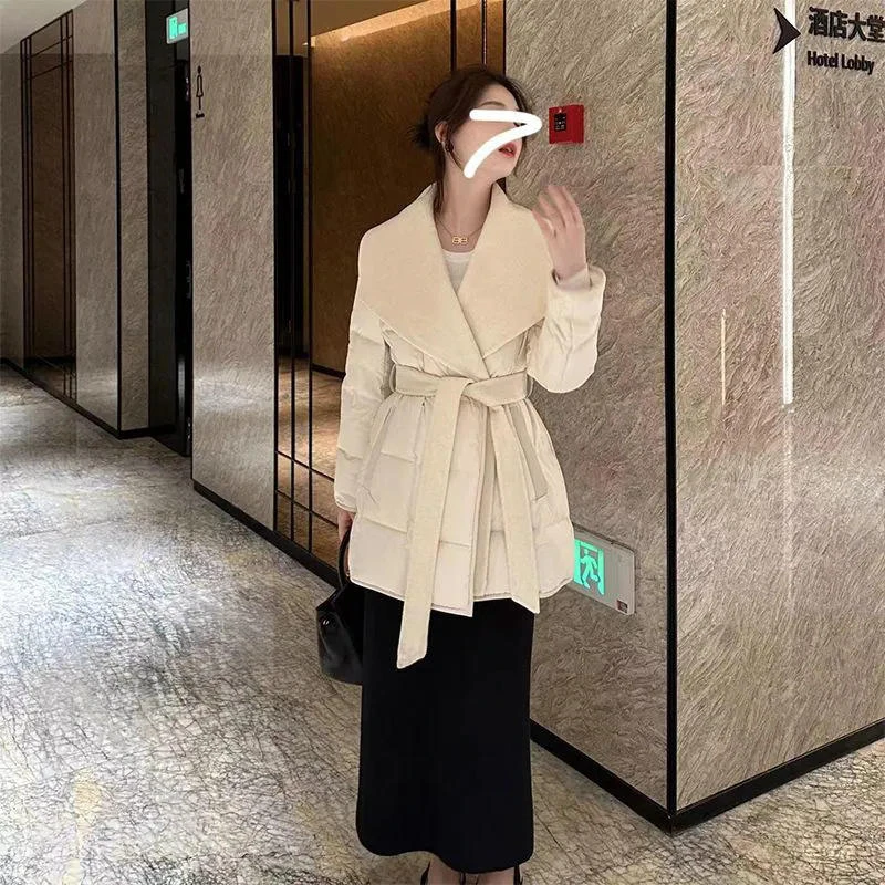 秋冬时尚夹棉加厚大翻领棉服外套棉衣2024冬季新款棉袄女冬装