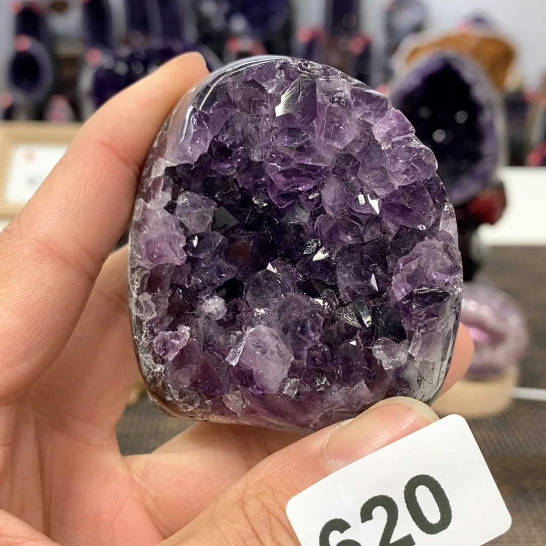 大型摆件（非配饰）紫晶未镶嵌